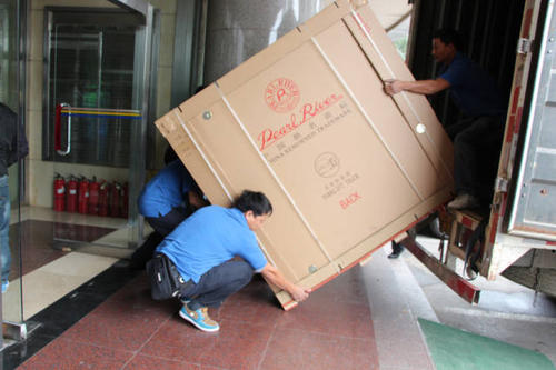 项城钢琴贵重工艺品无忧运
